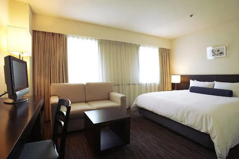 Ramada Osaka Hotel